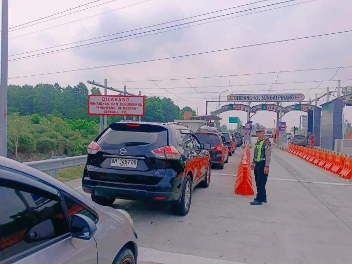 2026-03-25-9299arus balik tol.jpg